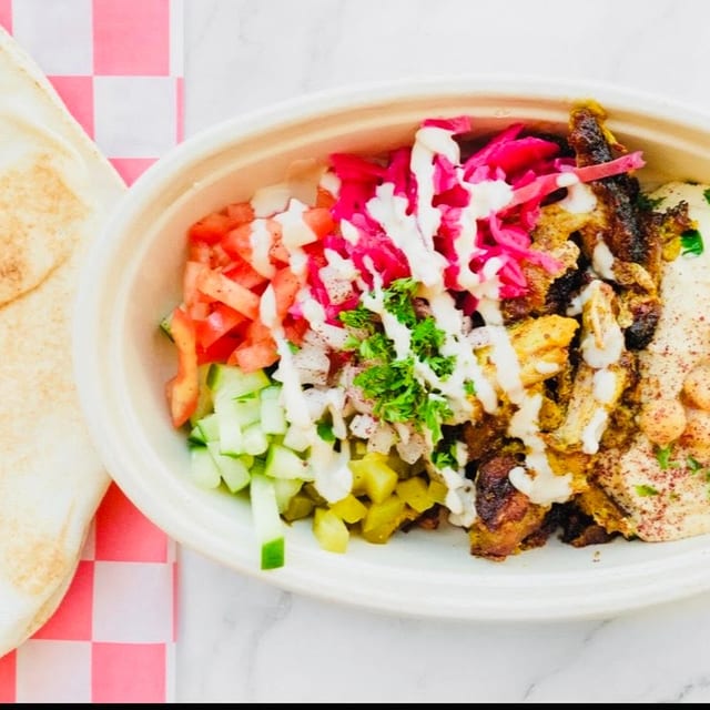 Hummus Plate W Pita.